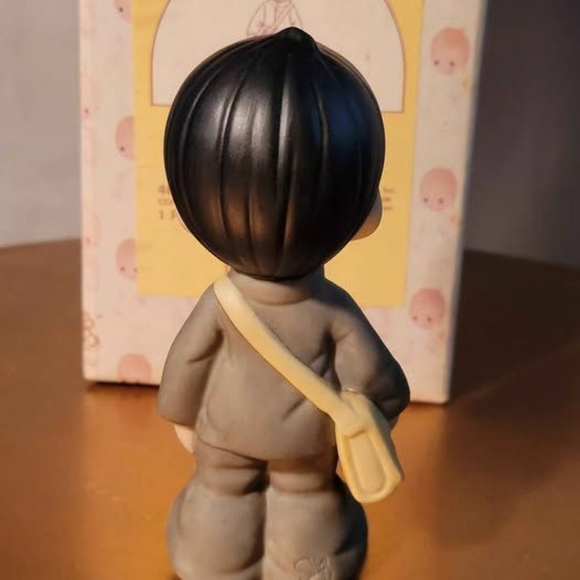 Precious Moments "Growing in Wisdom" Junior High Boy - Picture 5 of 7